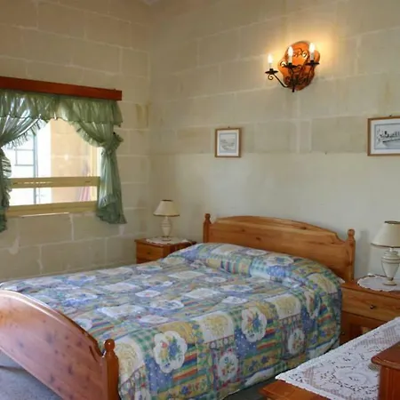 Casa de Férias Sylvia' S Millhouse Kerċem