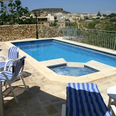 בית נופש Sylvia' S Millhouse *