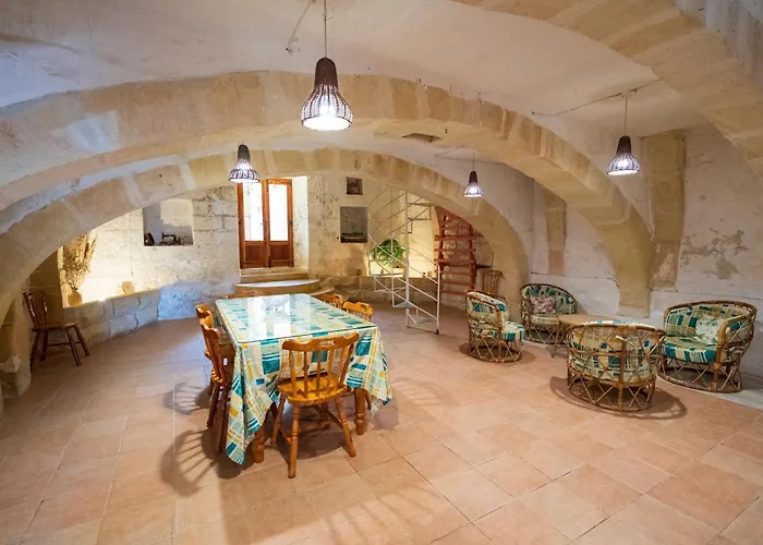 Sylvia' S Millhouse * Kerċem